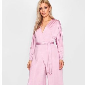 Boohoo Mauve Color Satin Jumpsuit